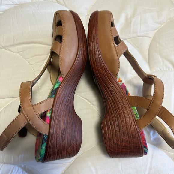 Alegria sandals size 9. - Picture 2 of 4